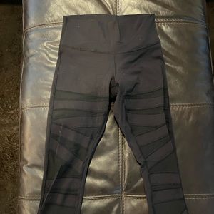 Lululemon mesh cut out leggings